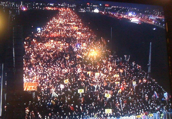 Wow wow wow - this photo is of historical masses. Biggest climate change demonstration in history. - @ZoeCaron on Twitter